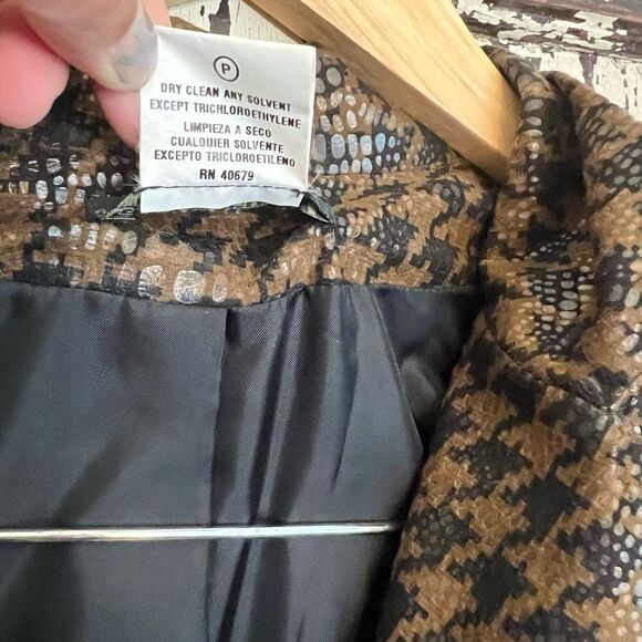 Harv’e Benard women’s houndstooth blazer. Size 18. - Picture 14 of 14